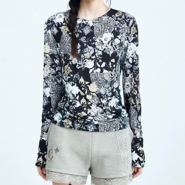 콜로신스 pansy top black