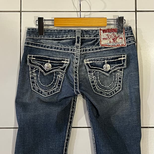 트루릴리젼 빌리 슈퍼 티 중청 스티치 부츠컷 데님팬츠 26