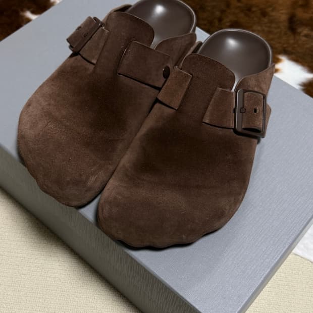 발렌시아가 선데이뮬 브라운 스웨이드