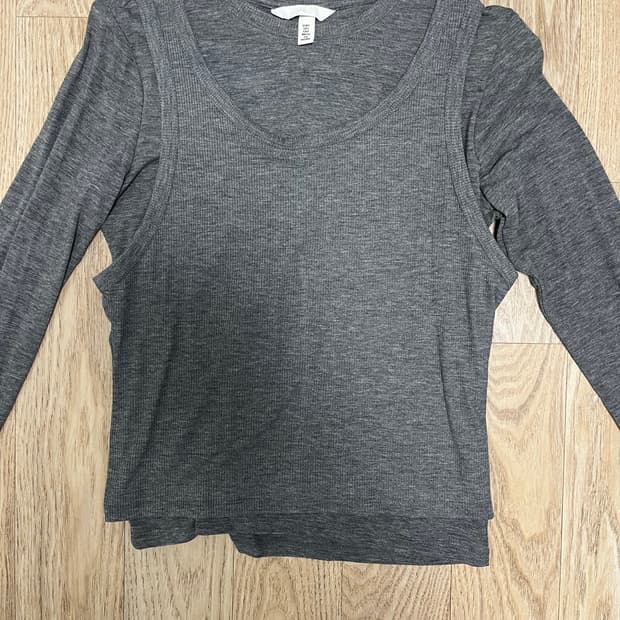 H&M 긴팔 그레이
