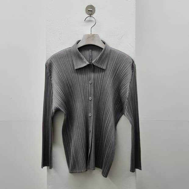 PLEATS PLEASE (44~66)