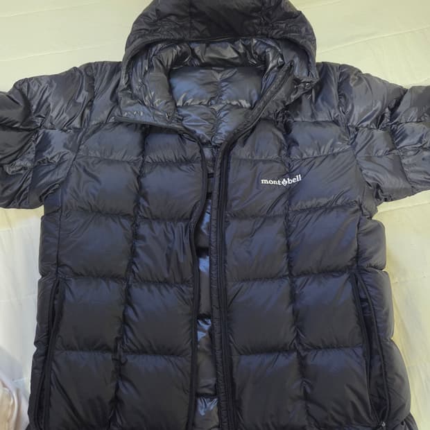 몽벨 슈페리어 다운 파카 팝니다xl사이즈