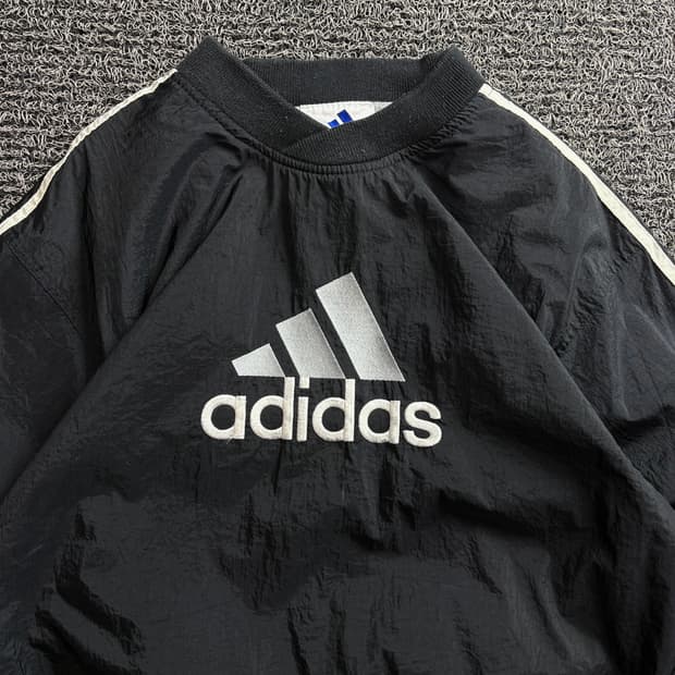 90s 아디다스 올드스쿨 빅로고 나일론 쉘 웜업 3499