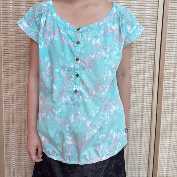 the north face  blouse