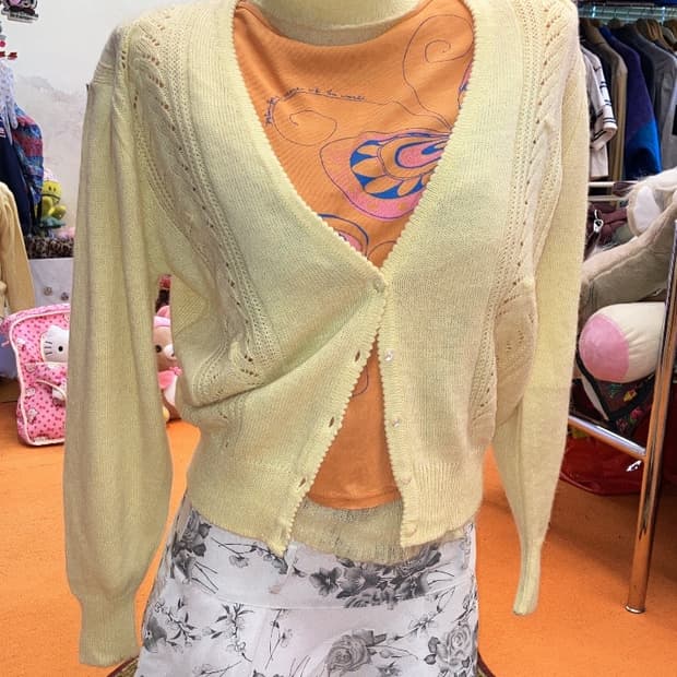 jpn 베이비 옐로우 아크릴 가디건