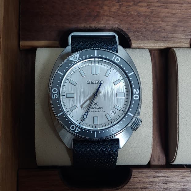 세이코 spb333j1
