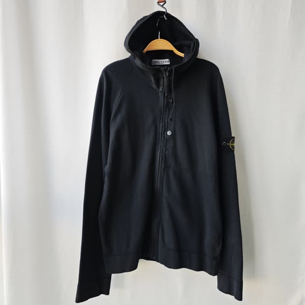스톤아일랜드 와펜 코튼 후드 집업 블랙 M