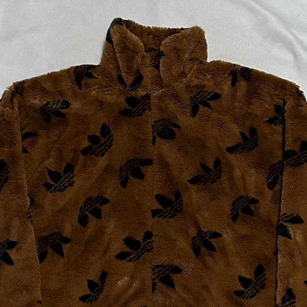 S 아디다스 모노그램 로고 퍼 자켓