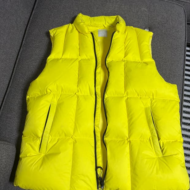 페치선데이 패딩 베스트