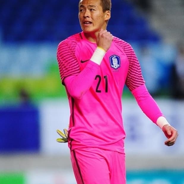 나이키국대 국대KOREA 16-18 국대골키퍼 지급용 쇼츠 L 핫핑크