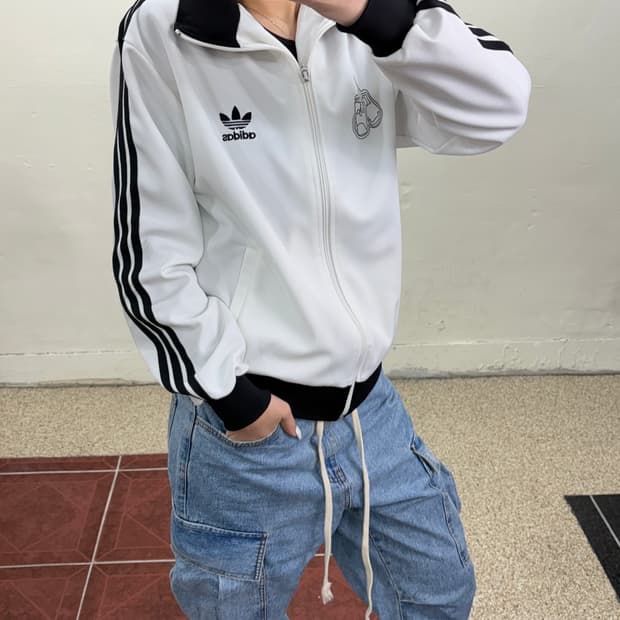 아디다스 무하마드 알리 화이트 트랙탑 져지