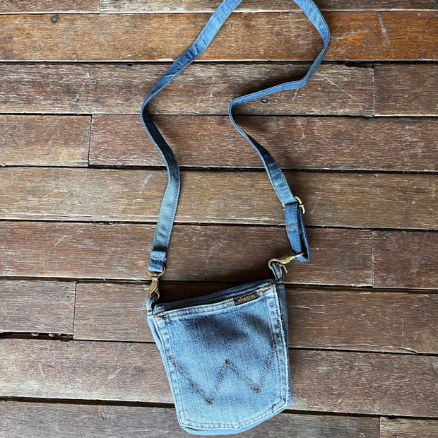 렝글러 크로스백 업사이클링