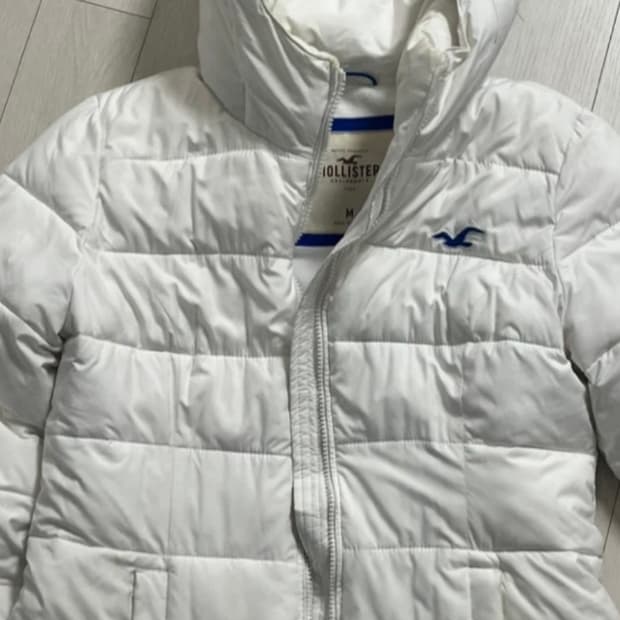 홀리스터 화이트 흰색 패딩