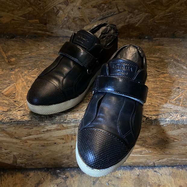 PRADA 프라다 리나로사 레더 캡토 벨크로 스니커즈