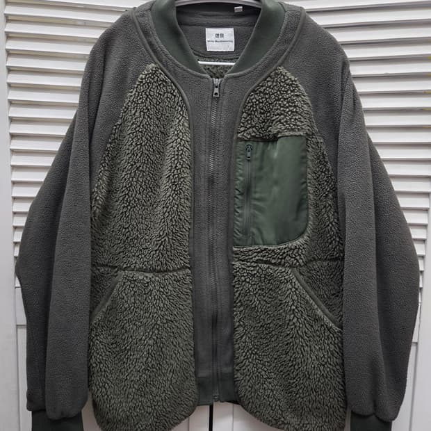 유니글로 화이트마운티니어링 플리스 자켓