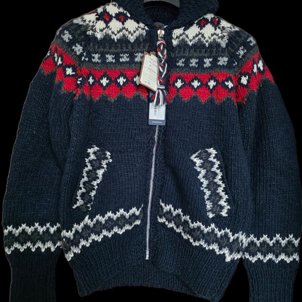 드레익스 공홈 구입 chamula 네이비&레드 가디건