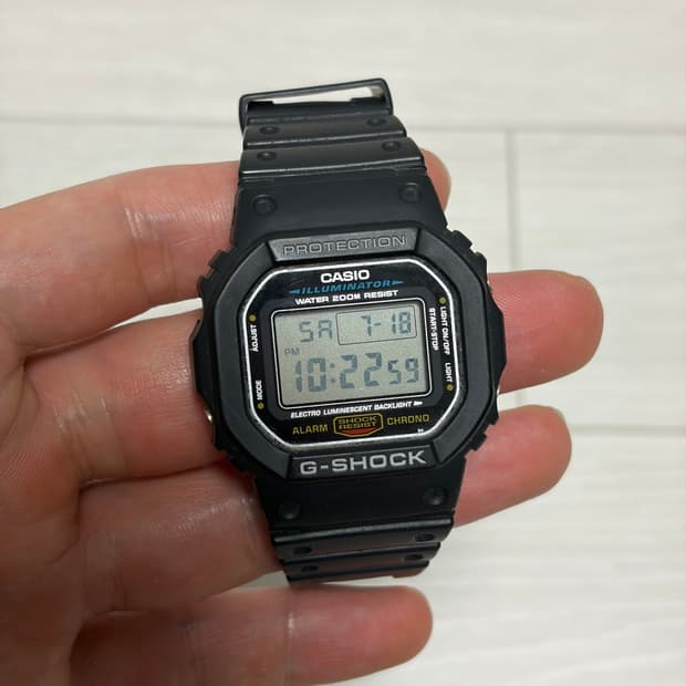 카시오 지샥 G-SHOCK DW-5600E