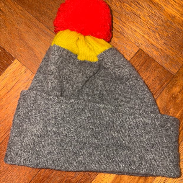 jo gordon red yellow cashmere beanie