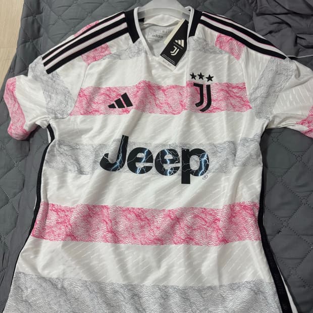 ( 새상품)유벤투스 23-24 어웨이 유니폼 M