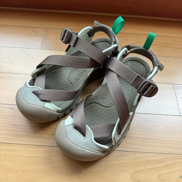 Keen X 오픈yy 제라포트2 - 240사이즈