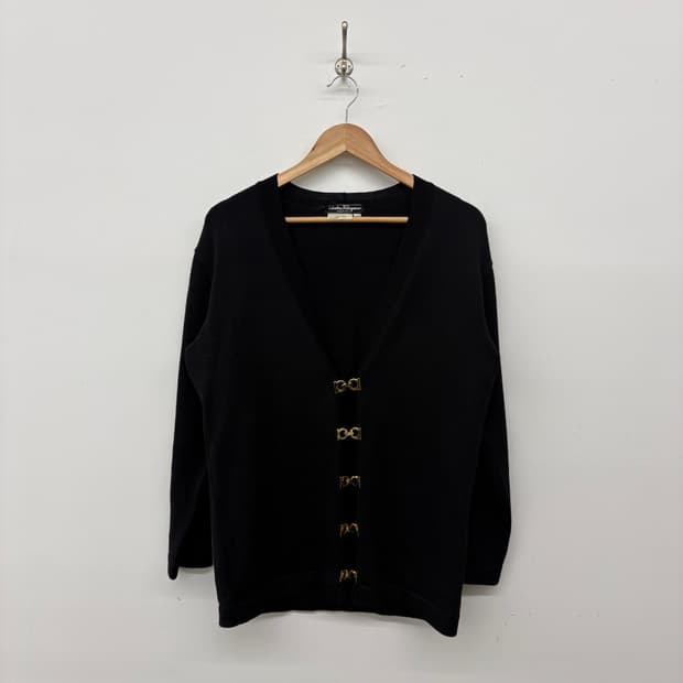 페라가모 블랙 금장 장식 가디건 여/XS