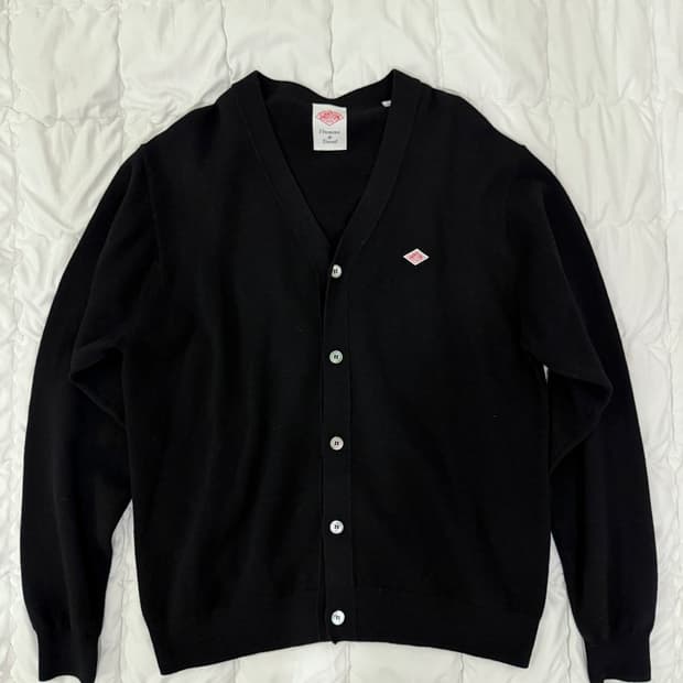 단톤 울 브이넥 가디건 블랙