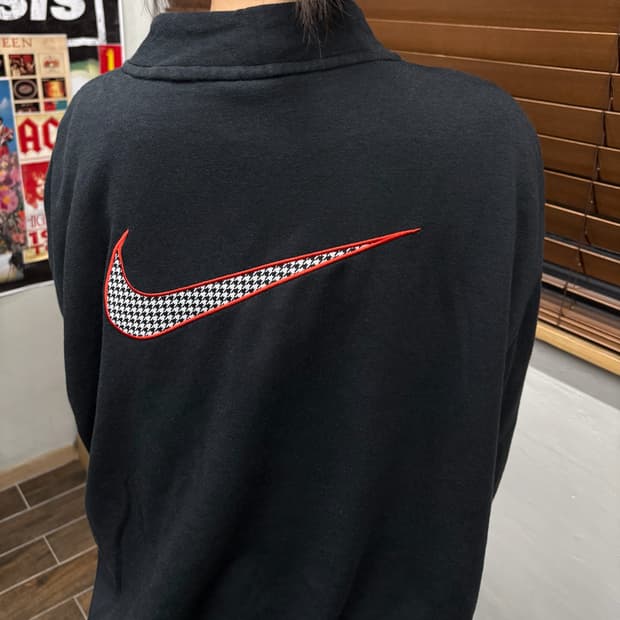 나이키 피그먼트 빅스우시 반집업 플리스 맨투맨