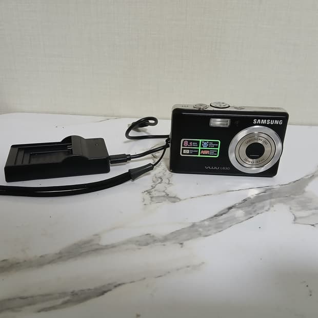 삼성 VLUU L830 디지털 카메라