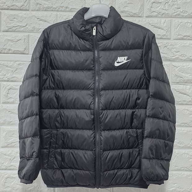 택포// 22s 나이키 블랙 경량 패딩 S