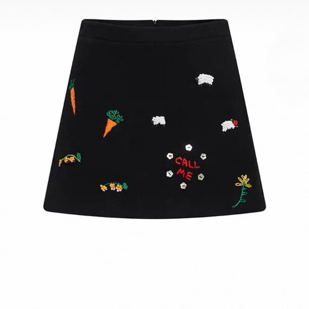 Cheap art label 스커트