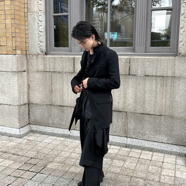 앤 드뮐미스터 비대칭 블레이저