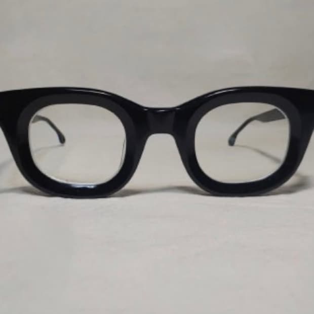 칼리프애쉬 데이몬 01, 03 매물 모두 구매합니다.