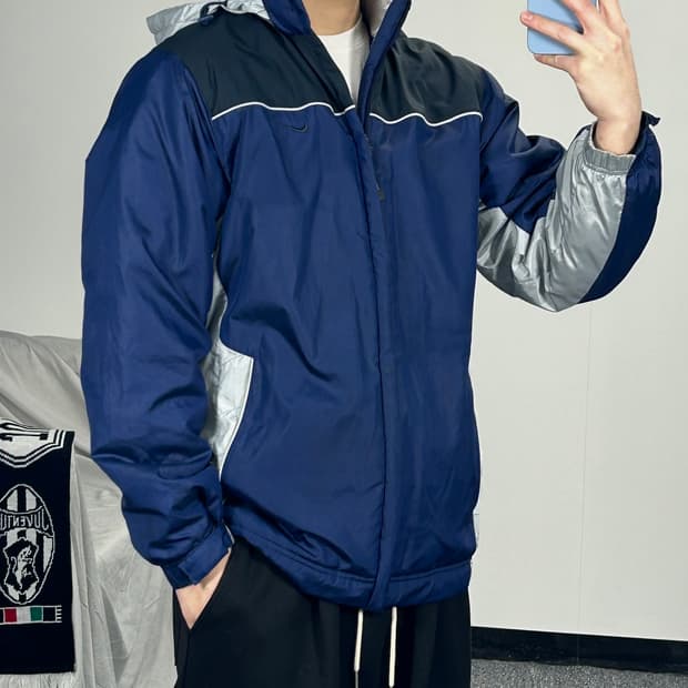 나이키 올드스쿨 배색 스우시 점퍼 M 