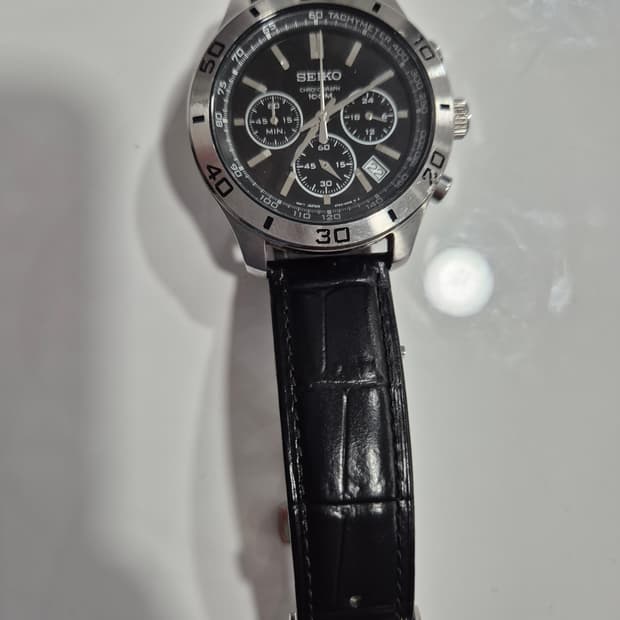세이코 크로노그래프 시계 SSB049P2 택포 13.0