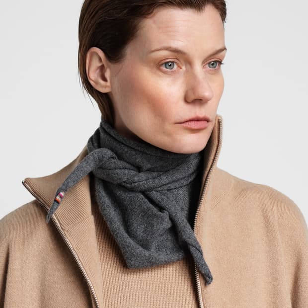 Extreme cashmere N35 Bandana felt