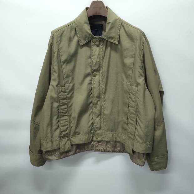 일꼬르소 레이어드 하단 스트링 나일론 자켓 카키(110)