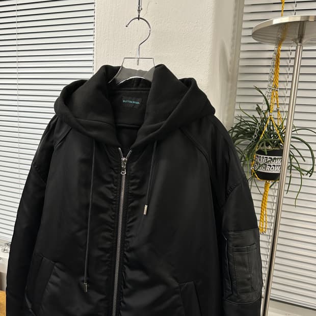 Buttonseoul 버튼서울 ma-1 디테처블 후드 50 (105)