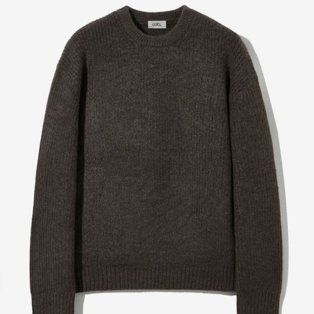 커스텀어클락 하찌 니트 브라운