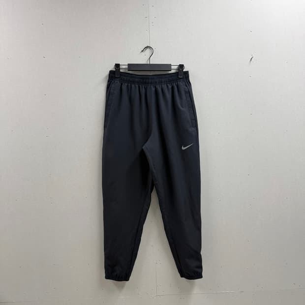 남성 M / 나이키 챌린저 드라이핏 우븐 팬츠 블랙