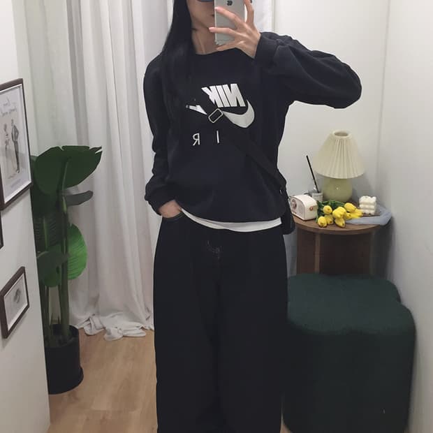 여성 나이키 맨투맨 100