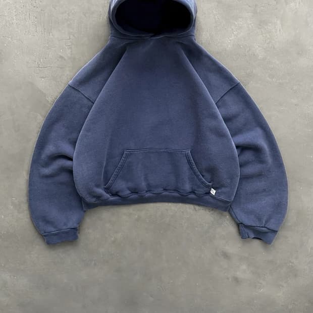 구매) 아킴보 클럽 후드티 faded navy