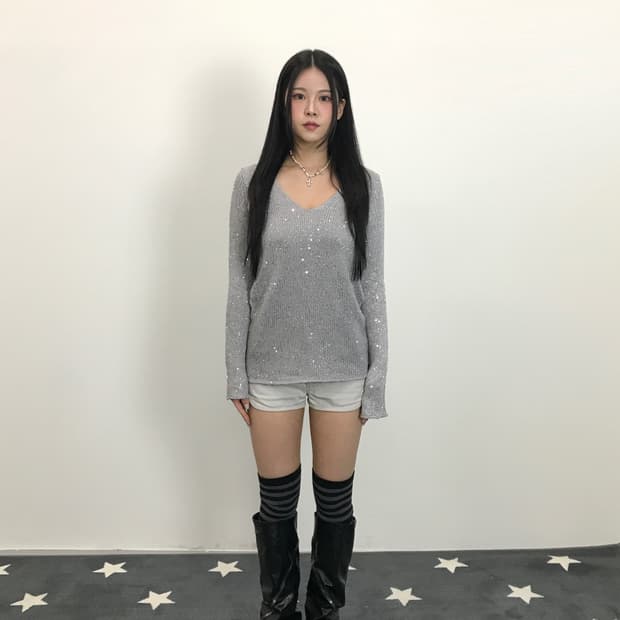 'Mouss' Gray Spangle Sweaters