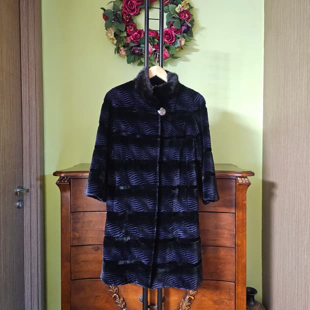 진도 끌레베 밍크카라 렉스쉬어드 코트