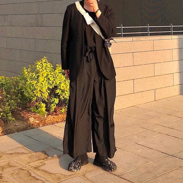 (1) 이세이미야케 18ss 나일론 하카마 팬츠 블랙