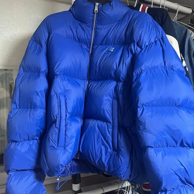 (XL)아더에러 시그니피컨트 TRS 태그 퍼퍼 자켓 블루