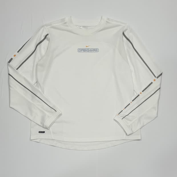 Nike 나이키 빈티지 미드로고 티셔츠