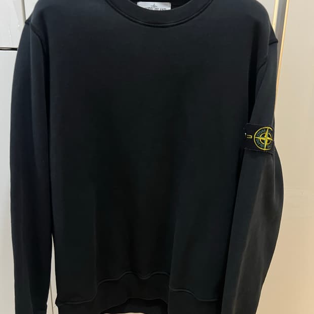 23fw 스톤아일랜드 맨투맨 xl