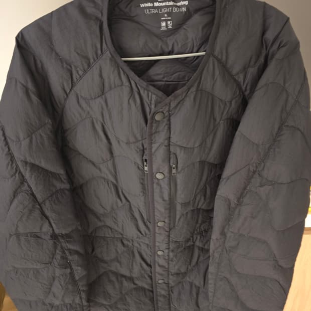 유니클로 화이트마운티니어링 105xl