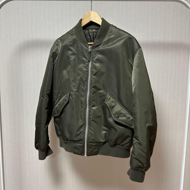 유니클로 르메르 MA-1 L