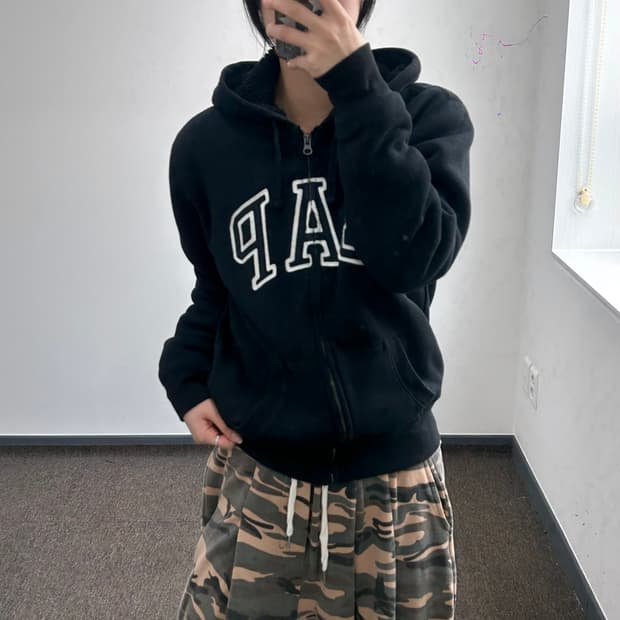 Gap 갭 블랙 로고 퍼 안감 후드집업